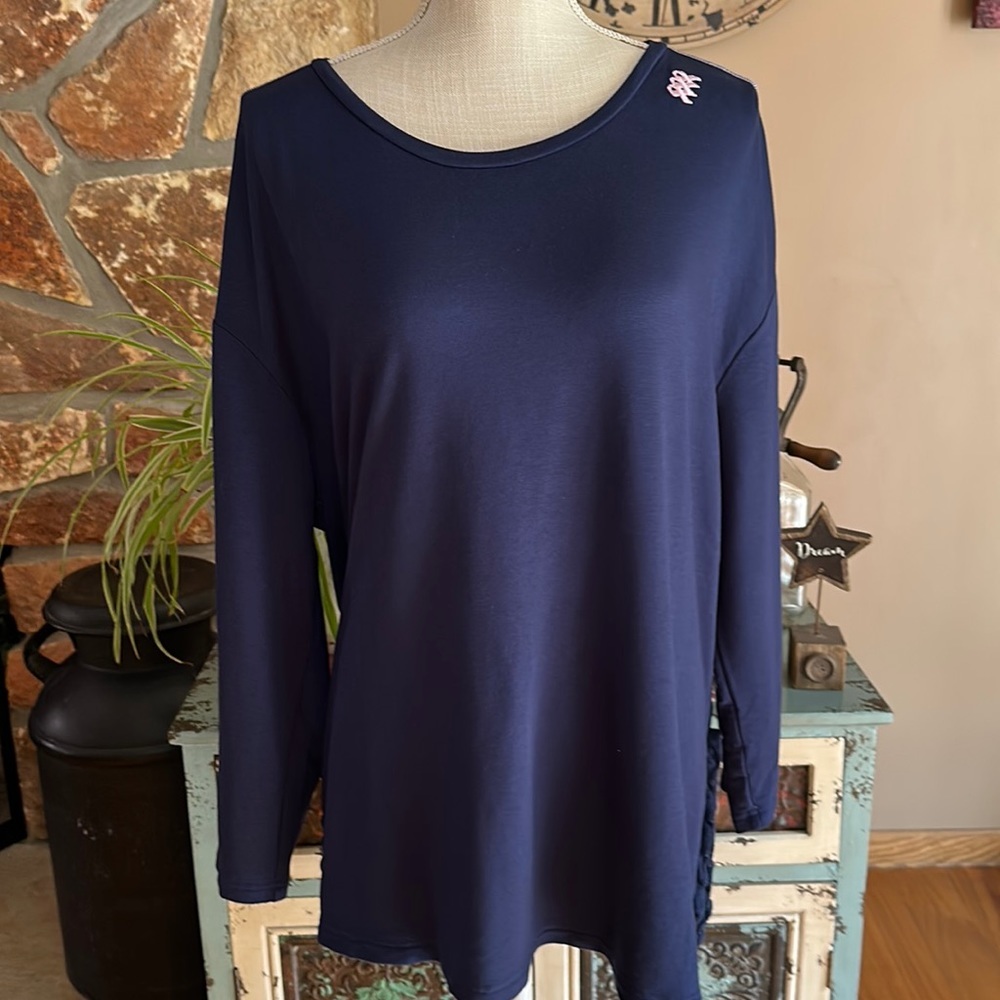 Women’s Db Sunday Pink Ribbon Long Sleeve Split Side Tee Plus Size 1X Navy